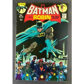 Batman (1940) #230 FN/VF (7.0) Neal Adams Cover